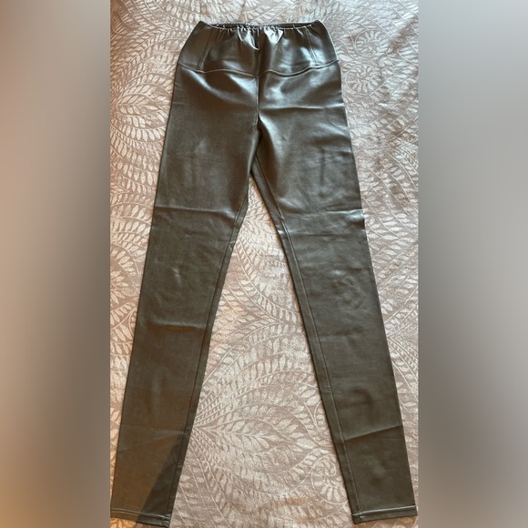 Wilfred Free Gray/Green Faux Leather Leggings - Picture 2 of 10